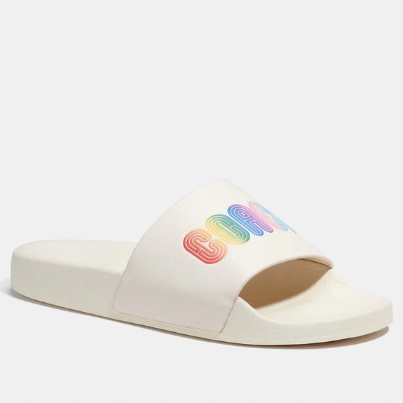 🌈 Coach Slide With Rainbow Chalk - Picture 3 of 9